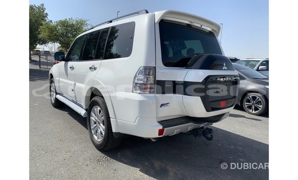 Buy Import Mitsubishi Pajero White Car in Import - Dubai in Bagmati Buy Import Mitsubishi Pajero White Car in Import - Dubai in Bagmati