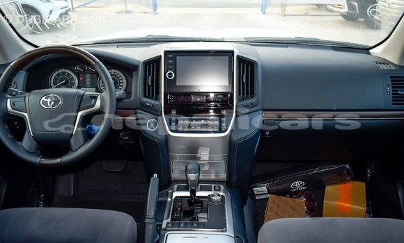 Buy Import Toyota Land Cruiser Other Car in Import - Dubai in Bagmati Buy Import Toyota Land Cruiser Other Car in Import - Dubai in Bagmati