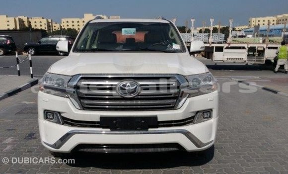 Buy Import Toyota Land Cruiser White Car in Import - Dubai in Bagmati Buy Import Toyota Land Cruiser White Car in Import - Dubai in Bagmati