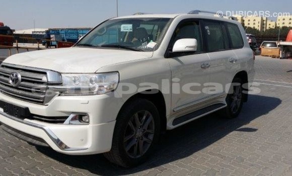 Buy Import Toyota Land Cruiser White Car in Import - Dubai in Bagmati Buy Import Toyota Land Cruiser White Car in Import - Dubai in Bagmati