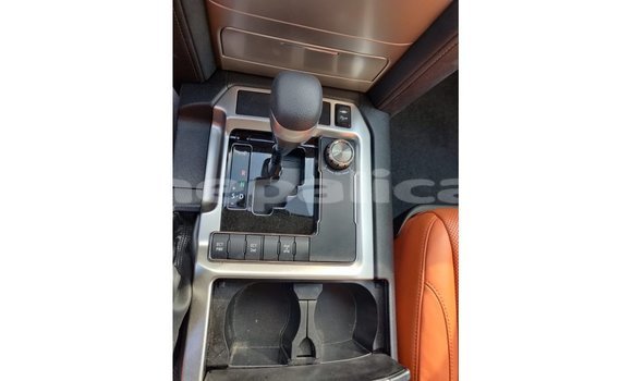 Buy Import Toyota Land Cruiser White Car in Import - Dubai in Bagmati Buy Import Toyota Land Cruiser White Car in Import - Dubai in Bagmati