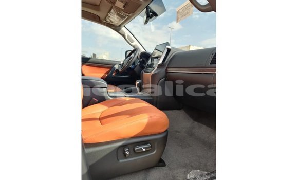 Buy Import Toyota Land Cruiser White Car in Import - Dubai in Bagmati Buy Import Toyota Land Cruiser White Car in Import - Dubai in Bagmati