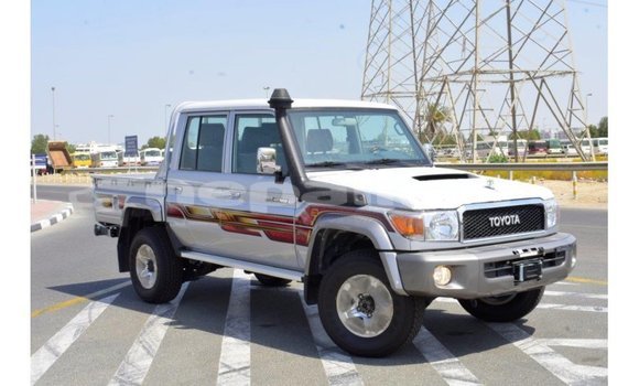 Buy Import Toyota Land Cruiser Other Car in Import - Dubai in Bagmati Buy Import Toyota Land Cruiser Other Car in Import - Dubai in Bagmati