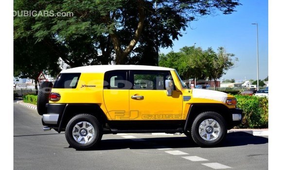 Buy Import Toyota FJ Cruiser Other Car in Import - Dubai in Bagmati Buy Import Toyota FJ Cruiser Other Car in Import - Dubai in Bagmati