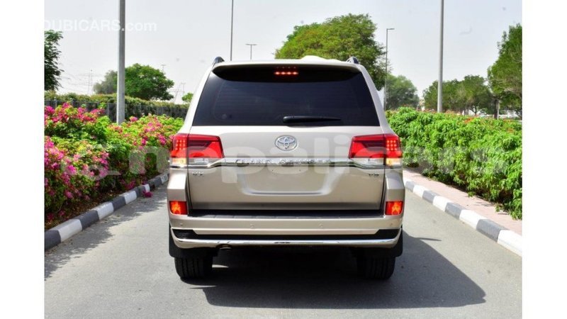 Big with watermark toyota land cruiser bagmati import dubai 1869