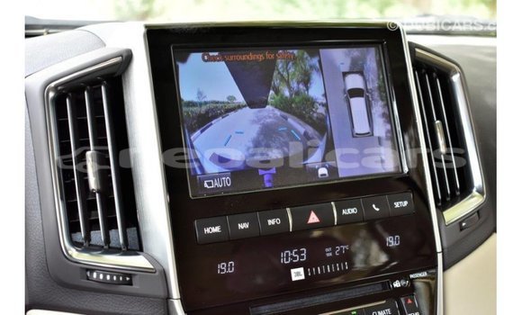 Buy Import Toyota Land Cruiser White Car in Import - Dubai in Bagmati Buy Import Toyota Land Cruiser White Car in Import - Dubai in Bagmati