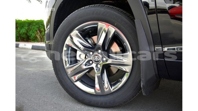 Big with watermark toyota highlander bagmati import dubai 1876