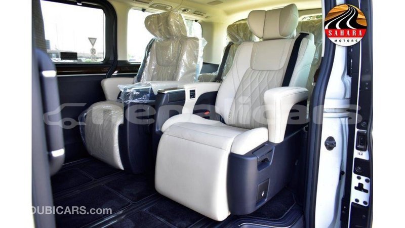 Big with watermark toyota granvia bagmati import dubai 1888