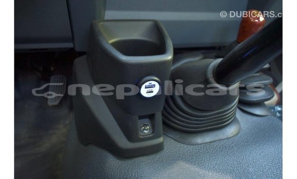 Buy Import Toyota Land Cruiser Other Car in Import - Dubai in Bagmati Buy Import Toyota Land Cruiser Other Car in Import - Dubai in Bagmati
