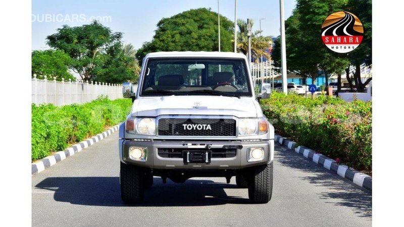 Big with watermark toyota land cruiser bagmati import dubai 1890