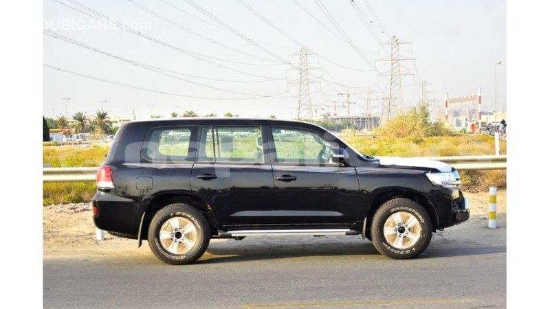 Big with watermark toyota land cruiser bagmati import dubai 1895