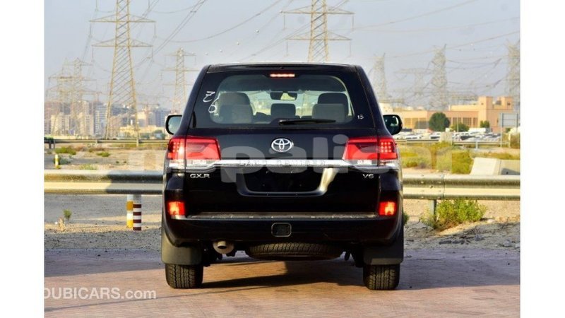 Big with watermark toyota land cruiser bagmati import dubai 1895