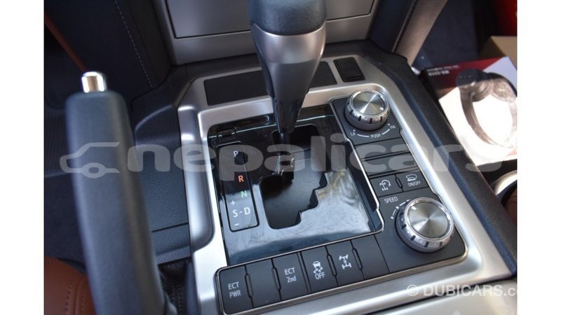 Big with watermark toyota land cruiser bagmati import dubai 1899