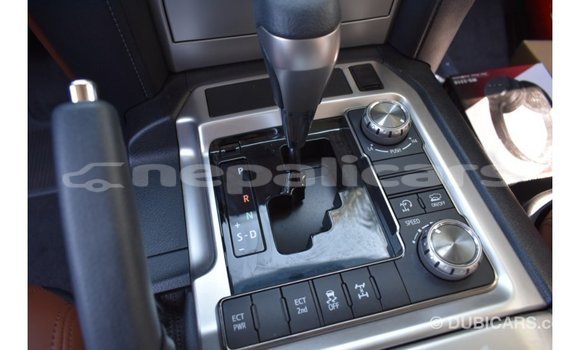 Buy Import Toyota Land Cruiser White Car in Import - Dubai in Bagmati Buy Import Toyota Land Cruiser White Car in Import - Dubai in Bagmati