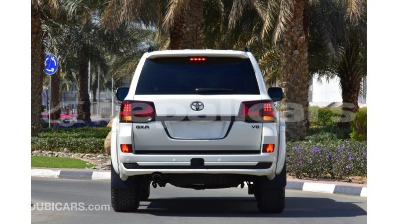 Big with watermark toyota land cruiser bagmati import dubai 1899