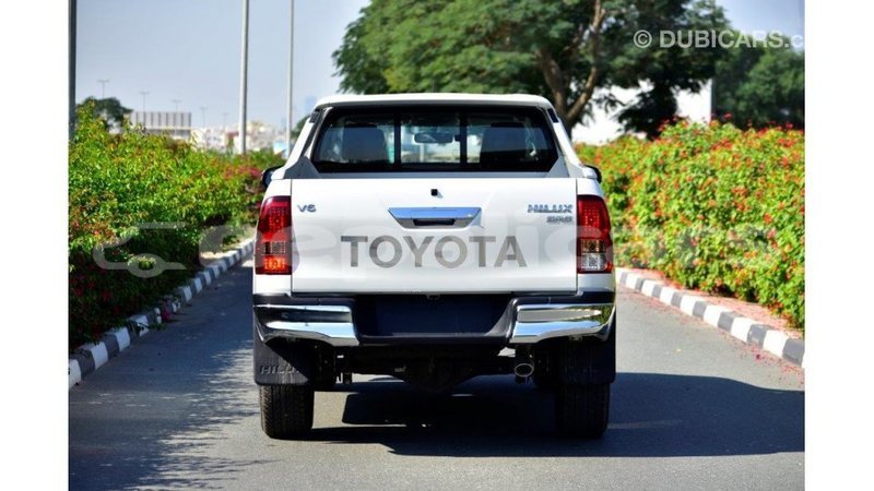 Big with watermark toyota hilux bagmati import dubai 1902