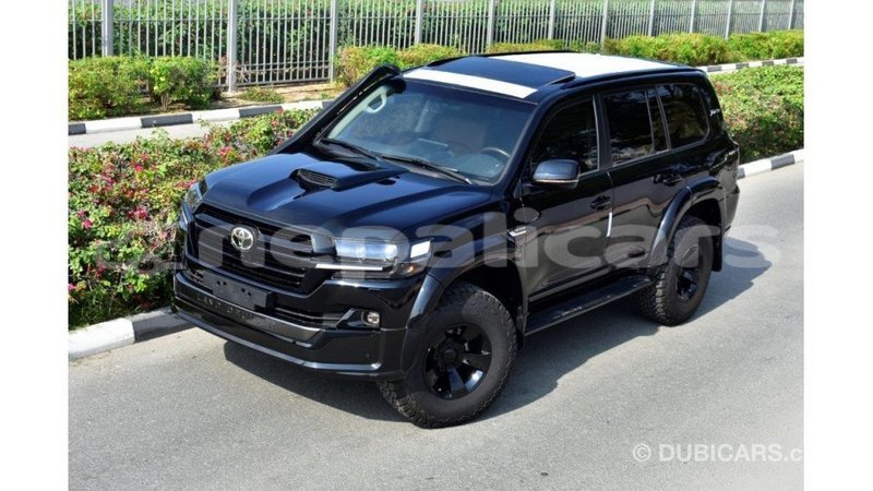 Big with watermark toyota land cruiser bagmati import dubai 1909