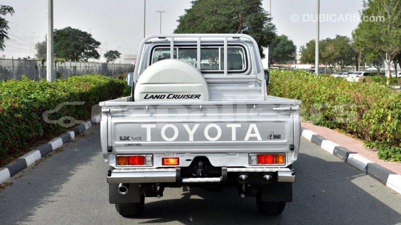 Big with watermark toyota land cruiser bagmati import dubai 1912