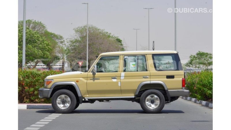 Big with watermark toyota land cruiser bagmati import dubai 1913