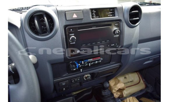 Buy Import Toyota Land Cruiser Beige Car in Import - Dubai in Bagmati Buy Import Toyota Land Cruiser Beige Car in Import - Dubai in Bagmati