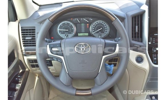 Buy Import Toyota Land Cruiser White Car in Import - Dubai in Bagmati Buy Import Toyota Land Cruiser White Car in Import - Dubai in Bagmati
