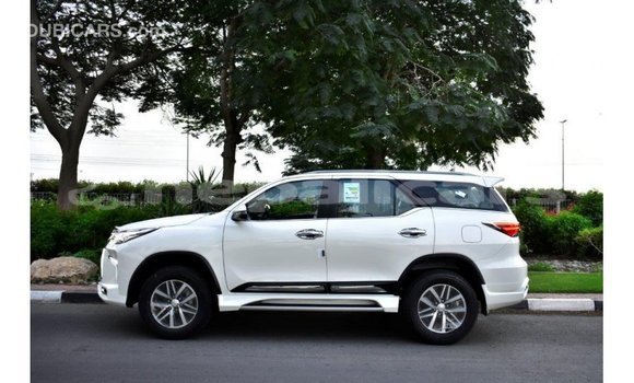 Buy Import Toyota Fortuner White Car in Import - Dubai in Bagmati Buy Import Toyota Fortuner White Car in Import - Dubai in Bagmati