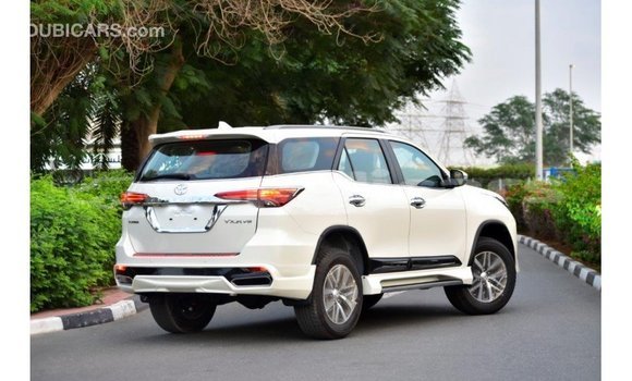Buy Import Toyota Fortuner White Car in Import - Dubai in Bagmati Buy Import Toyota Fortuner White Car in Import - Dubai in Bagmati