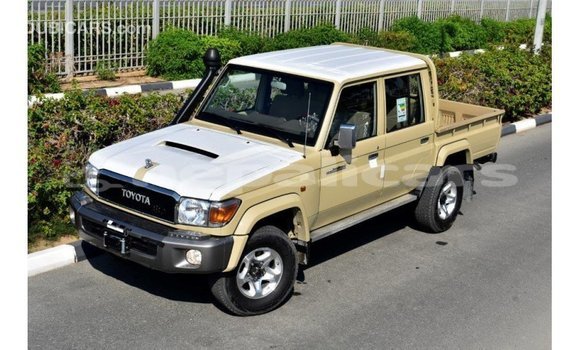 Buy Import Toyota Land Cruiser Beige Car in Import - Dubai in Bagmati Buy Import Toyota Land Cruiser Beige Car in Import - Dubai in Bagmati