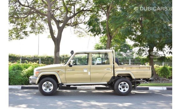 Buy Import Toyota Land Cruiser Beige Car in Import - Dubai in Bagmati Buy Import Toyota Land Cruiser Beige Car in Import - Dubai in Bagmati