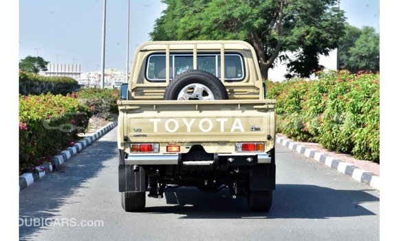 Buy Import Toyota Land Cruiser Beige Car in Import - Dubai in Bagmati Buy Import Toyota Land Cruiser Beige Car in Import - Dubai in Bagmati