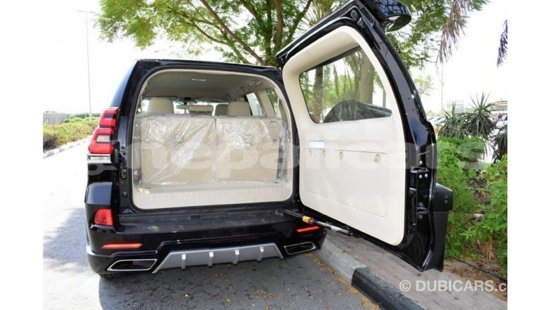 Big with watermark toyota prado bagmati import dubai 1920