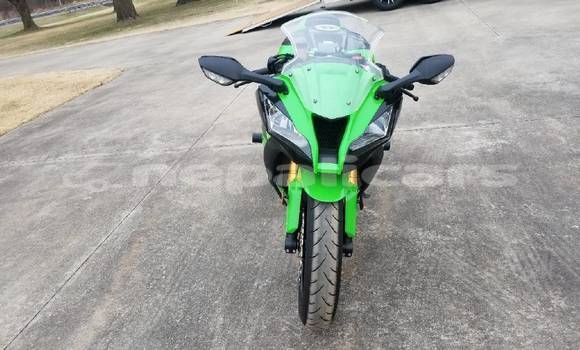 Buy Used Kawasaki Ninja ZX-10R Green Bike in Kathmandu in Bagmati Buy Used Kawasaki Ninja ZX-10R Green Bike in Kathmandu in Bagmati