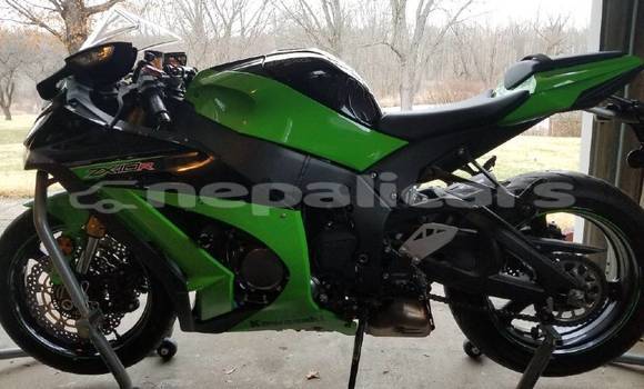 Buy Used Kawasaki Ninja ZX-10R Green Bike in Kathmandu in Bagmati Buy Used Kawasaki Ninja ZX-10R Green Bike in Kathmandu in Bagmati