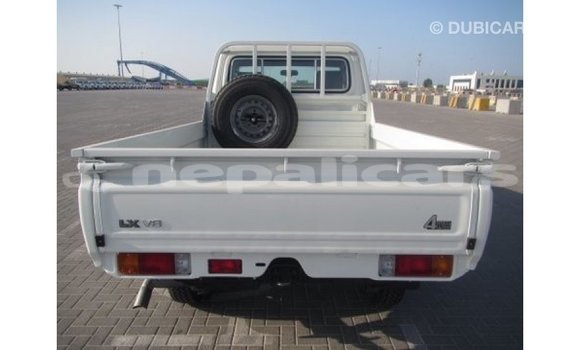 Buy Import Toyota Land Cruiser White Car in Import - Dubai in Bagmati Buy Import Toyota Land Cruiser White Car in Import - Dubai in Bagmati