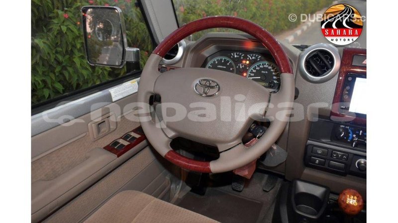 Big with watermark toyota land cruiser bagmati import dubai 1928
