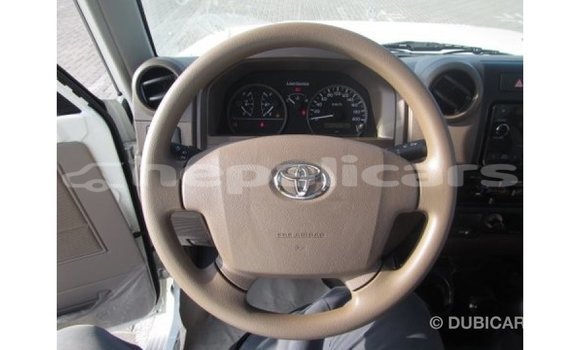 Buy Import Toyota Land Cruiser White Car in Import - Dubai in Bagmati Buy Import Toyota Land Cruiser White Car in Import - Dubai in Bagmati