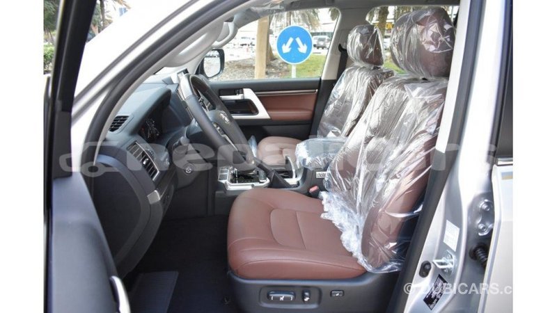 Big with watermark toyota land cruiser bagmati import dubai 1929