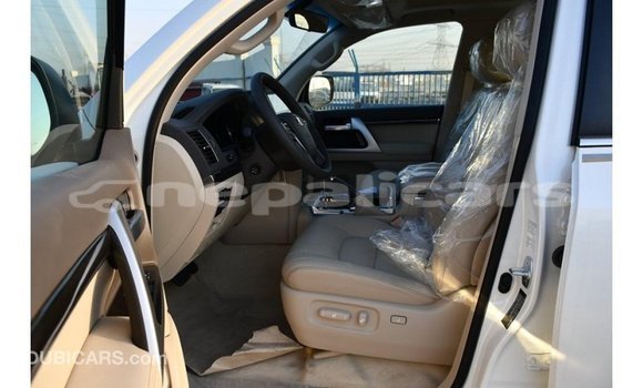 Buy Import Toyota Land Cruiser White Car in Import - Dubai in Bagmati Buy Import Toyota Land Cruiser White Car in Import - Dubai in Bagmati