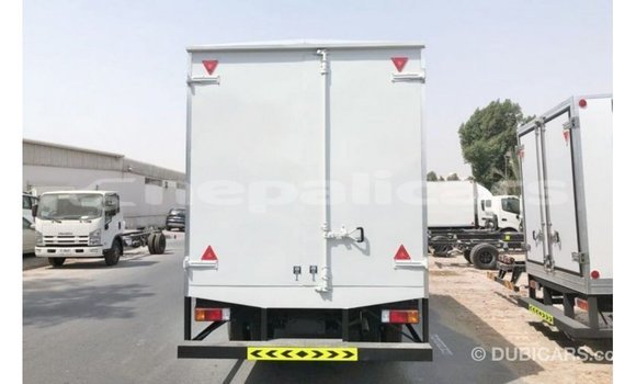 Buy Import Hino 300 Series White Truck in Import - Dubai in Bagmati Buy Import Hino 300 Series White Truck in Import - Dubai in Bagmati
