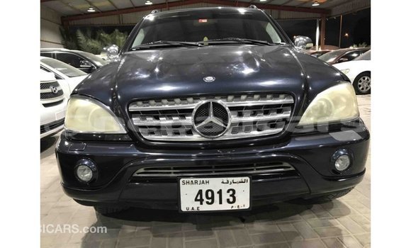 Buy Import Mercedes‒Benz 190 (W201) Blue Car in Import - Dubai in Bagmati Buy Import Mercedes‒Benz 190 (W201) Blue Car in Import - Dubai in Bagmati