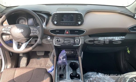 Buy Import Hyundai Santa Fe White Car in Import - Dubai in Bagmati Buy Import Hyundai Santa Fe White Car in Import - Dubai in Bagmati