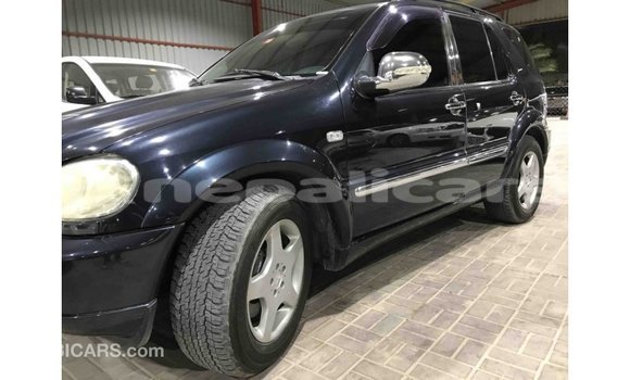 Buy Import Mercedes‒Benz 190 (W201) Blue Car in Import - Dubai in Bagmati Buy Import Mercedes‒Benz 190 (W201) Blue Car in Import - Dubai in Bagmati