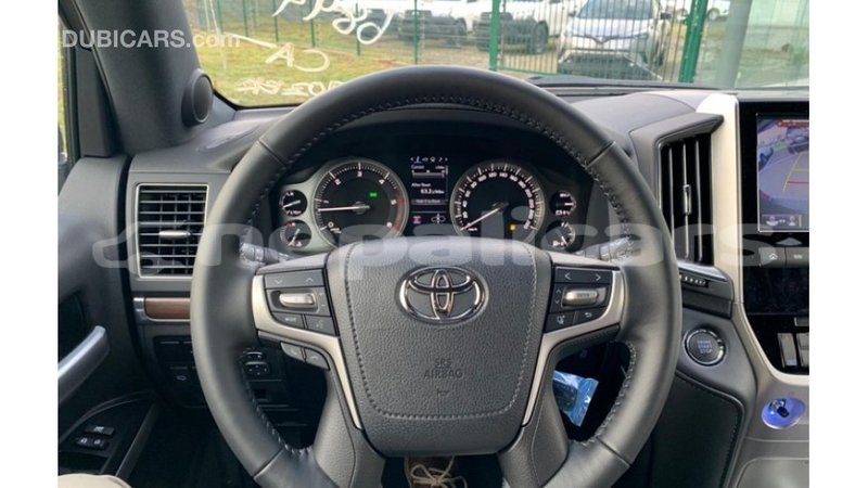 Big with watermark toyota land cruiser bagmati import dubai 1961