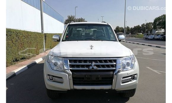 Buy Import Mitsubishi Pajero White Car in Import - Dubai in Bagmati Buy Import Mitsubishi Pajero White Car in Import - Dubai in Bagmati