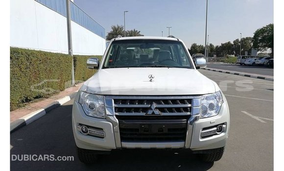 Buy Import Mitsubishi Pajero White Car in Import - Dubai in Bagmati Buy Import Mitsubishi Pajero White Car in Import - Dubai in Bagmati