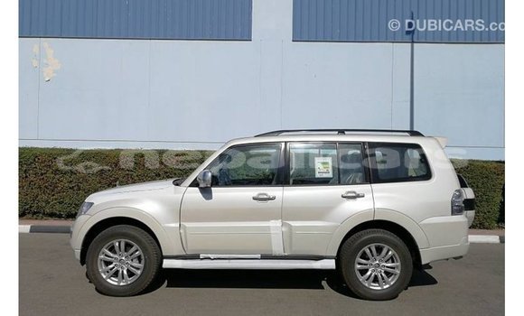 Buy Import Mitsubishi Pajero White Car in Import - Dubai in Bagmati Buy Import Mitsubishi Pajero White Car in Import - Dubai in Bagmati