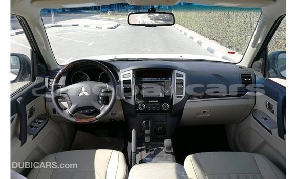 Buy Import Mitsubishi Pajero White Car in Import - Dubai in Bagmati Buy Import Mitsubishi Pajero White Car in Import - Dubai in Bagmati