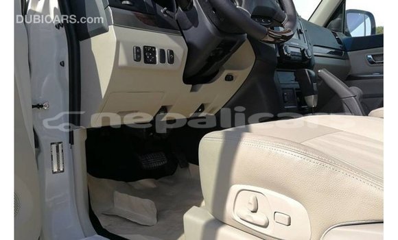 Buy Import Mitsubishi Pajero White Car in Import - Dubai in Bagmati Buy Import Mitsubishi Pajero White Car in Import - Dubai in Bagmati