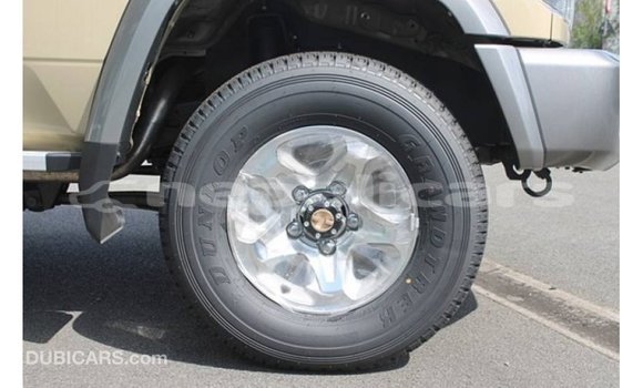 Buy Import Toyota Land Cruiser Beige Car in Import - Dubai in Bagmati Buy Import Toyota Land Cruiser Beige Car in Import - Dubai in Bagmati