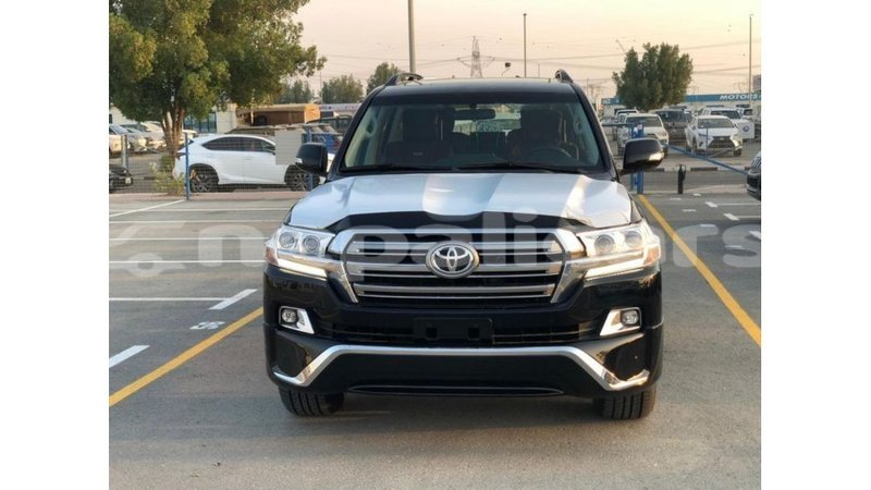 Big with watermark toyota land cruiser bagmati import dubai 1970